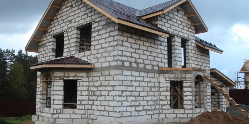 стоимость строительства дома из газобетона